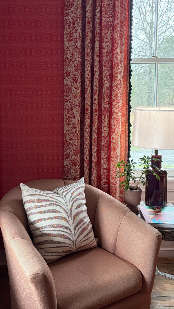 Seed Diamond Matte Wallpaper – Red
