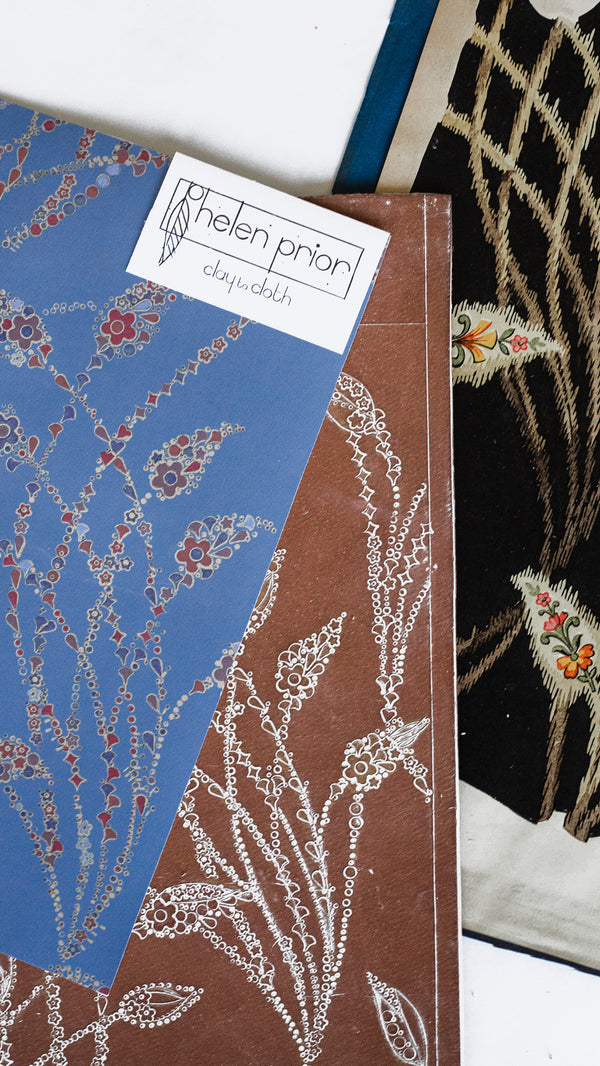 Flora Flow Matte Wallpaper- Powder Blue